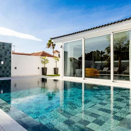 Сasa de vacaciones Nicole Wifi, Gym, Heated Pool