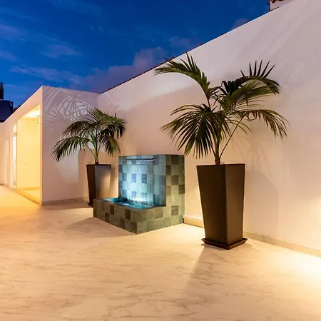 Сasa de vacaciones Nicole Wifi, Gym, Heated Pool