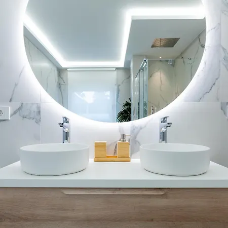 Сasa de vacaciones Nicole Wifi, Gym, Heated Pool *