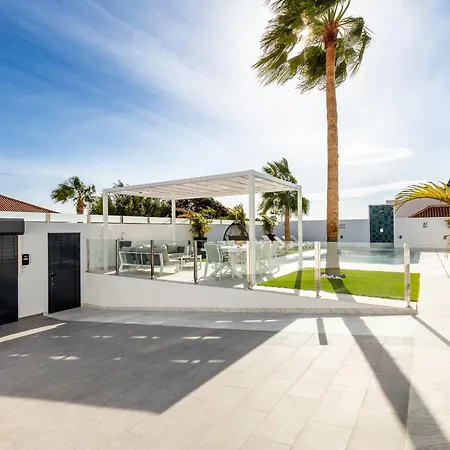 Nicole Wifi, Gym, Heated Pool Feriehus Callao Salvaje